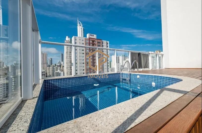 Apartamento para Venda na cidade de Balne&aacute;rio Cambori&uacute; no bairro CENTRO