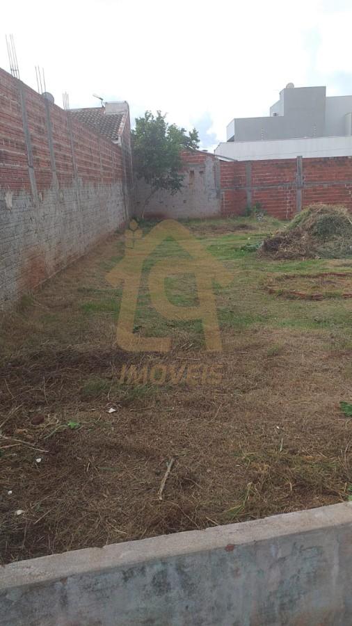Terreno para Venda na cidade de Maring&aacute; no bairro Jardim Dias II