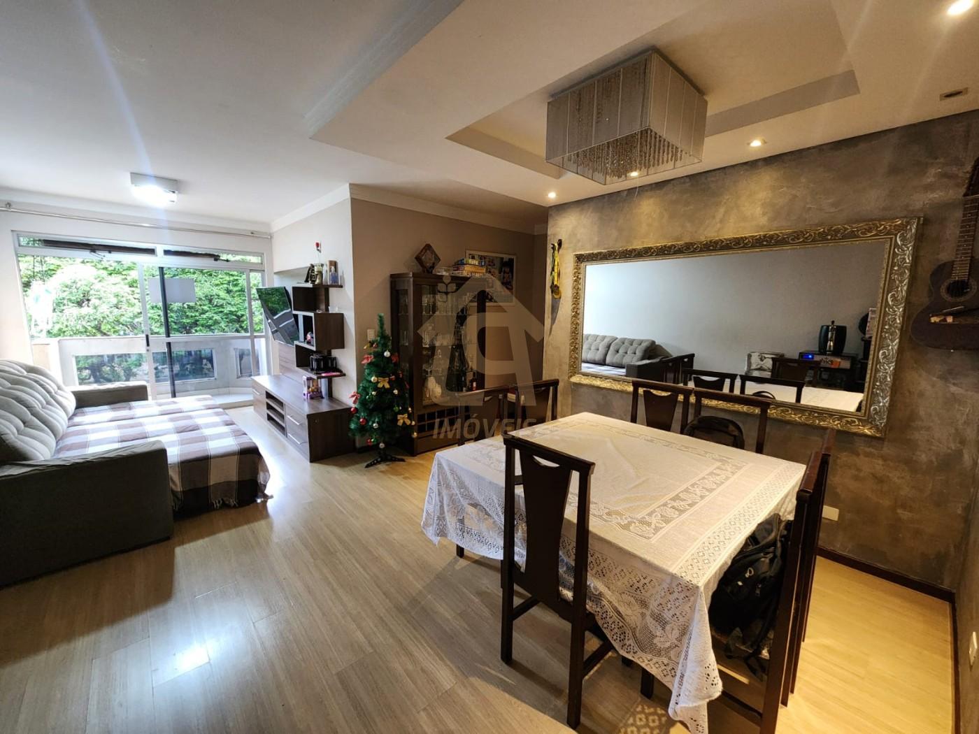 Apartamento para Venda na cidade de Maring&aacute; no bairro Zona 04